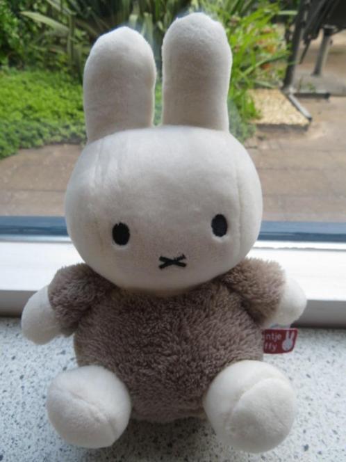 Nijntje met grijs bruin velours lijf Miffy Dick Bruna Tiamo, Kinderen en Baby's, Speelgoed | Knuffels en Pluche, Zo goed als nieuw