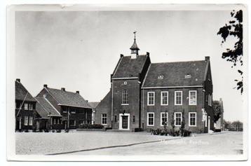Maasbracht Raadhuis 1957 beschikbaar voor biedingen