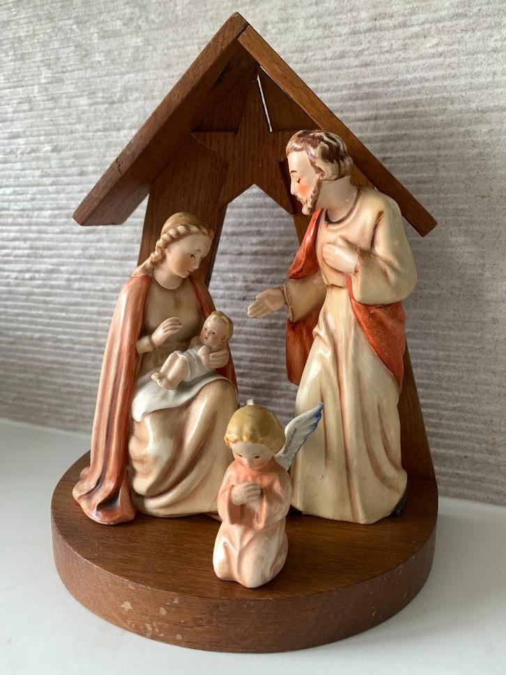 Sacrart Goebel set Maria met kind, Jozef en engel Sacrart, Antiek en Kunst, Antiek | Porselein, Ophalen