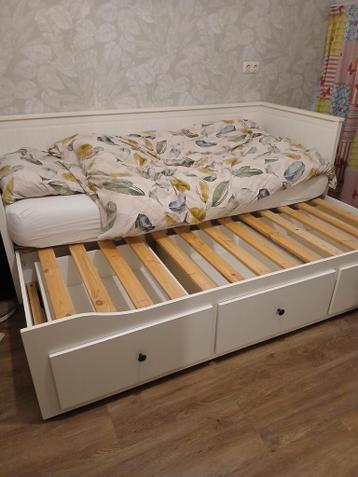 Bedbank van ikea - afbeelding 2