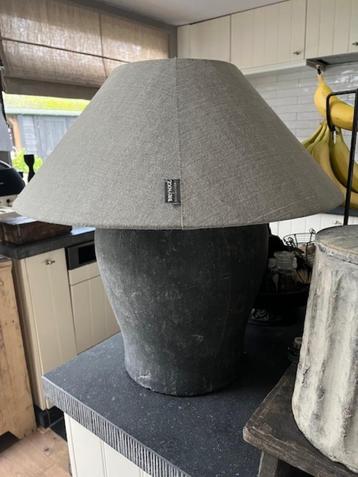 Grote robuuste Kruiklamp incl. Lampenkap pet | grey BRYNXZ beschikbaar voor biedingen