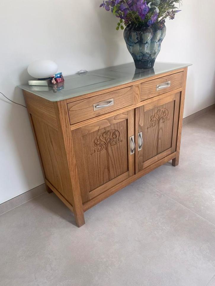 Mooi antiek en uniek commode kastjes met glas, Huis en Inrichting, Kasten | Dressoirs, Zo goed als nieuw, 50 tot 100 cm, 25 tot 50 cm