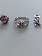Pandora zinzi sieraden, Gebruikt, Pandora, Ophalen of Verzenden, 2 of 3 bedels