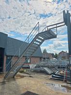 Stalen trap met bordes gegalv. Hoog 3.82 mtr. Nob085, Ophalen, Zo goed als nieuw, 2 tot 4 meter