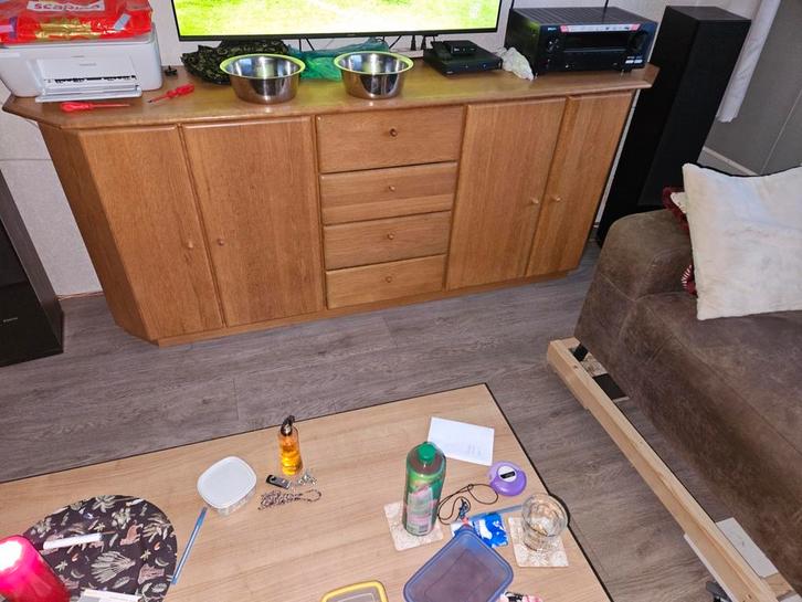 Aangeboden gratis dressoir, Huis en Inrichting, Kasten | Buffetkasten, Minder dan 100 cm, 25 tot 50 cm, Ophalen of Verzenden