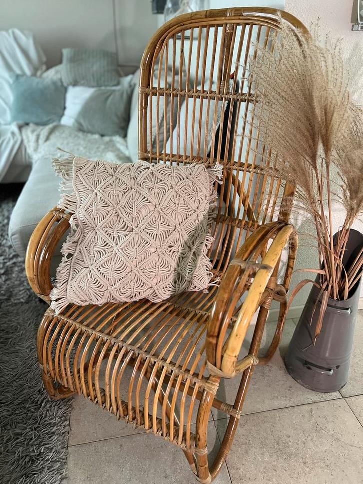 Vintage Rotan lounge relax Stoel - Ibiza Boho Stijl, Huis en Inrichting, Stoelen, Zo goed als nieuw, Eén, Riet of Rotan, Bruin