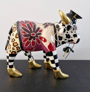 Toms Drag Taurus - Kunstkoe beschikbaar voor biedingen