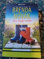 Brenda Novak - Eén stapje verder, Ophalen of Verzenden, Zo goed als nieuw