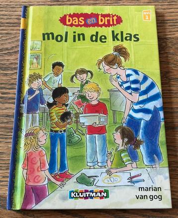 AVI-M3 BAS EN BRIT MOL IN DE KLAS V.D BEGINNENDE LEZERS beschikbaar voor biedingen