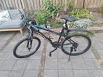 B'twin rockrider, Fietsen en Brommers, Fietsen | Mountainbikes en ATB, Hardtail, Ophalen, Gebruikt, Overige merken