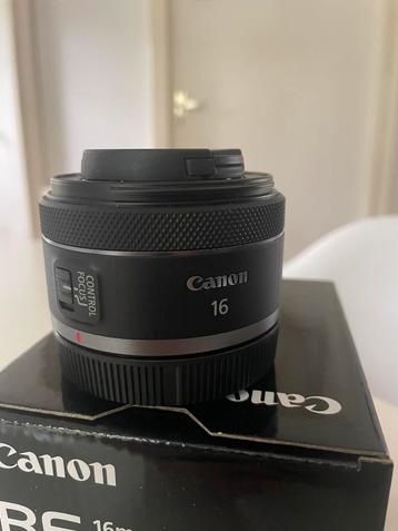 Canon RF 16mm f/2.8 STM Groothoeklens beschikbaar voor biedingen
