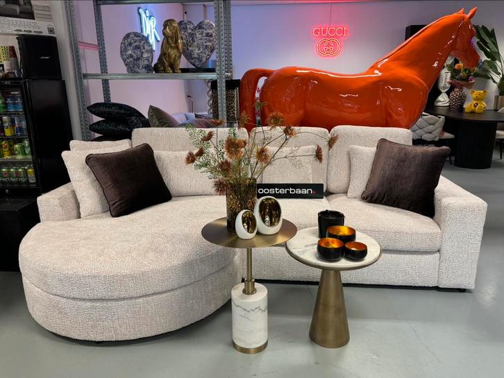 Luxe Velvet Teddy Loungebank Nepal Round 170x280cm NEW, Huis en Inrichting, Banken | Bankstellen, Nieuw, Hoekbank, Vierpersoons of meer