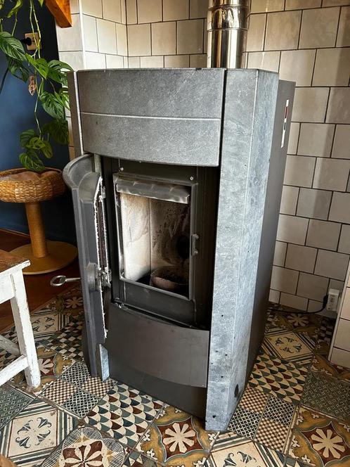 Pelletkachel Rika Rio 8kw, Huis en Inrichting, Kachels, Gebruikt, Vrijstaand, Pelletkachel, Hout, Ophalen