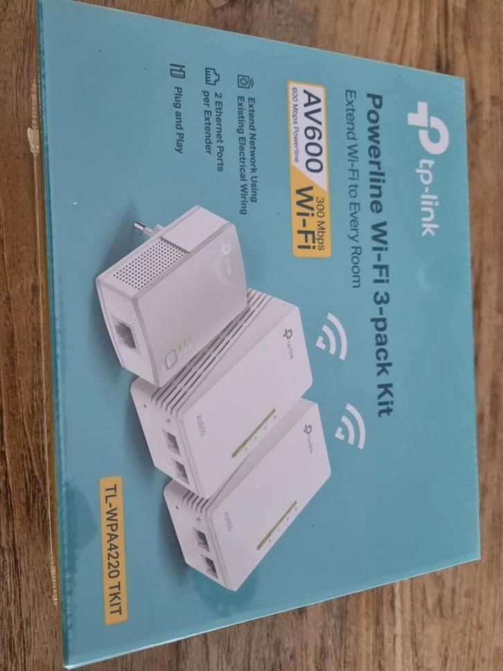 TP-Link AV600 Powerline WiFi Adapter Kit, Computers en Software, WiFi-versterkers, Nieuw, Ophalen of Verzenden