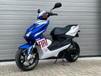 Yamaha aerox (rossi edition), Fietsen en Brommers, Scooters | Yamaha, Aerox, Maximaal 45 km/u, Ophalen of Verzenden, Zo goed als nieuw