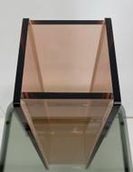 Vintage plexiglas amberkleurige rechthoekige vaas lucite, Huis en Inrichting, Woonaccessoires | Vazen, Minder dan 50 cm, Overige materialen