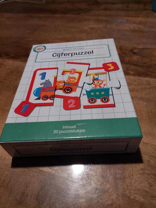 Cijferpuzzel - Toy Universe - 0 tot 3 jaar, Kinderen en Baby's, Speelgoed | Kinderpuzzels, Zo goed als nieuw, 0 tot 6 maanden