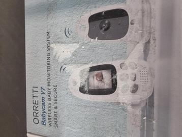 Babyfoon met camera beschikbaar voor biedingen