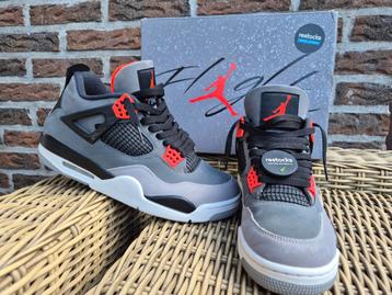 Nike air Jordan 4 retro flight maat 44 beschikbaar voor biedingen