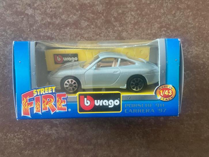Burago Porsche 911 Carrera '97 Grijs - Nieuw in doos!, Hobby en Vrije tijd, Modelauto's | 1:43, Nieuw, Auto, Overige merken, Ophalen of Verzenden