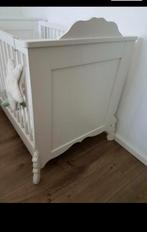 Baby Ledikant met Matras en Toebehoren, Ophalen, Zo goed als nieuw, Ledikant