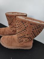 Ugg camel boots met studs 40 warme laarzen, Hoge laarzen, UGG, Bruin, Ophalen of Verzenden