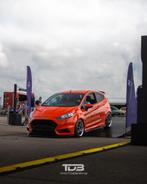 Ford Fiësta ST stage 2+ 3D 2015 Rood, Auto's, 1596 cc, 1063 kg, Zwart, 4 cilinders