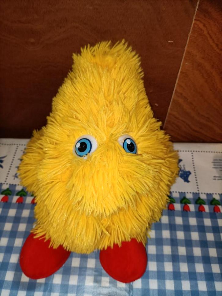 Gele Grobbebol handpop Tita Tovenaar 34 cm groot, Kinderen en Baby's, Speelgoed | Knuffels en Pluche, Ophalen of Verzenden