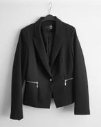Leuk moderne zwarte blazer met leuk detail van ritsen, Ophalen of Verzenden, Zo goed als nieuw, Zwart