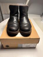 Originele leren Uggs maat 39, Ophalen of Verzenden, Zo goed als nieuw, Bruin, Lage of Enkellaarzen
