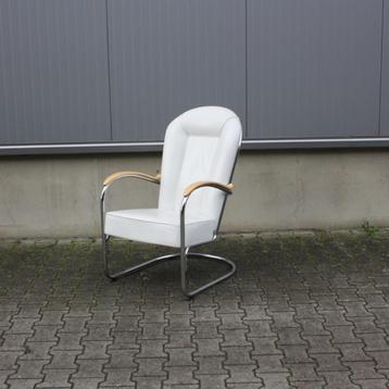 Gispen AA fauteuil | Wit leer | Dutch Originals | Vintage  beschikbaar voor biedingen