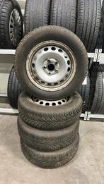 Set winterbanden met velgen vw caddy, Ophalen, 15 inch, Banden en Velgen, Winterbanden
