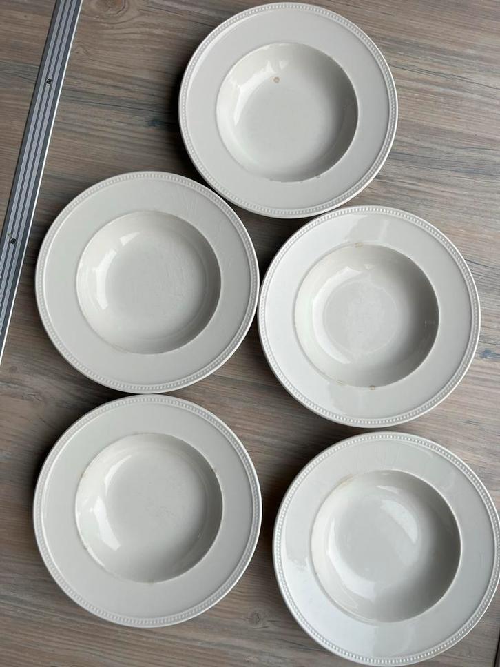 Wedgwood Windsor Diepe Borden (5), Huis en Inrichting, Keuken | Servies, Gebruikt, Bord(en), Wedgwood, Porselein, Ophalen of Verzenden