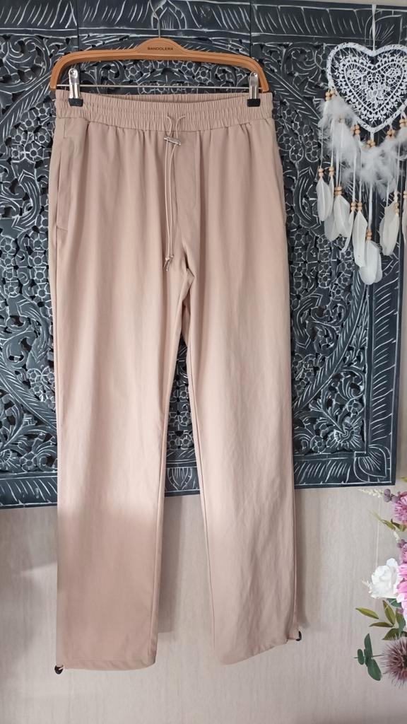 Dont Waste Culture Broek Maat S, Kleding | Heren, Broeken en Pantalons, Nieuw, Beige, Ophalen of Verzenden