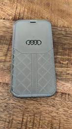 I phone 12 mini hoesje van audi, Ophalen of Verzenden, Zo goed als nieuw