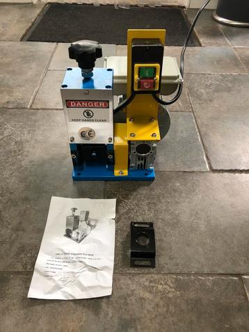 Kabelstripmachine Kabelstripper Pelmachine Draadstripmachine beschikbaar voor biedingen