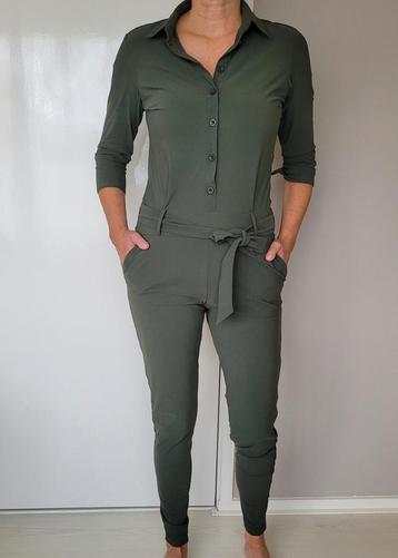 Studio Anneloes Angelique jumpsuit
S Travelstof
Donkergroen  beschikbaar voor biedingen