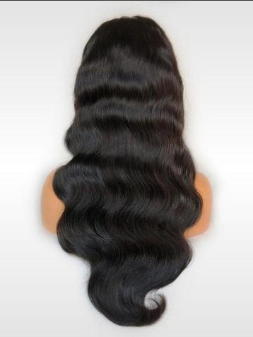 Pruik / wig 100% menselijke haar  beschikbaar voor biedingen
