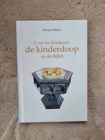 U en uw kinderen de kinderdoop beschikbaar voor biedingen