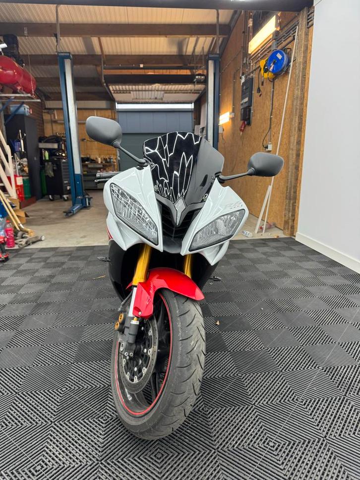 Yamaha R6 Akraprovic, nieuwe cardo, alarm, slot etc, Motoren, Motoren | Yamaha, Particulier, Super Sport, meer dan 35 kW, 4 cilinders