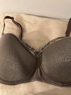 Marlies Dekkers set, Verzenden