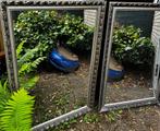 Spiegels: Twee karaktervolle grote spiegels met sierlijst, Huis en Inrichting, Woonaccessoires | Spiegels, Ophalen, 100 tot 150 cm