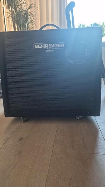 Behringer Ultratone K1800FX Keyboard Versterker beschikbaar voor biedingen