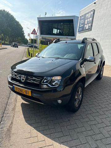 Dacia Duster 1.2 TCE 125 4X2 2015 Zwart beschikbaar voor biedingen