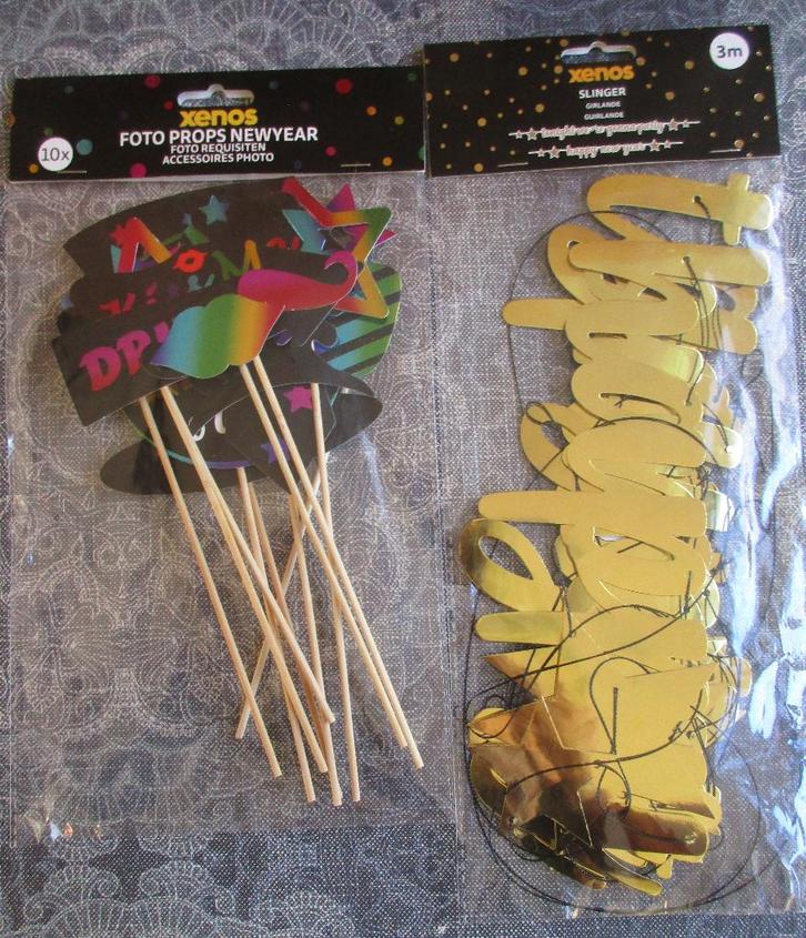 2 zakjes feestversiering oud + nieuw - slinger - foto props, Hobby en Vrije tijd, Feestartikelen, Nieuw, Feestartikel, Overige