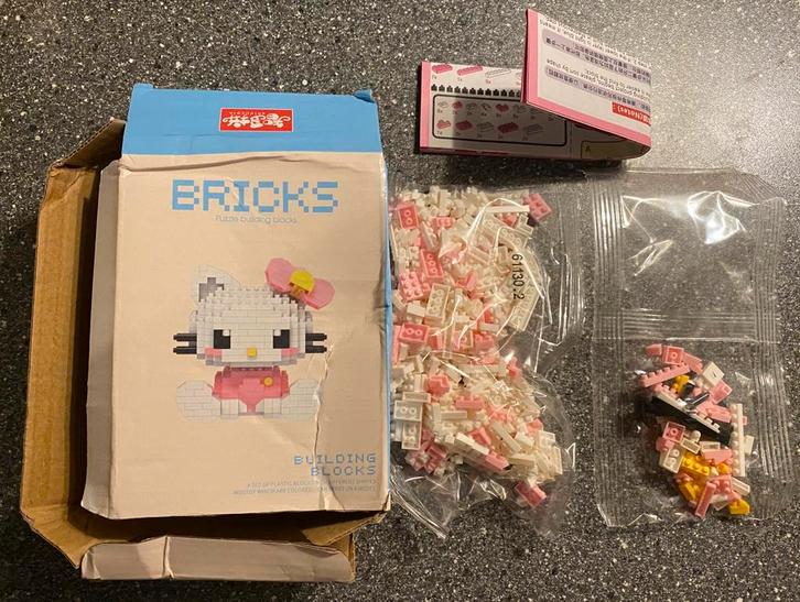 Bricks - Puzzle Building Blocks - Sanrio - Hello Kitty, Kinderen en Baby's, Speelgoed | Bouwstenen, Nieuw, Overige merken, Ophalen of Verzenden