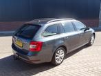 Skoda Octavia Combi 1.0 TSI Greentech Ambition Business 6-Ba, Stof, Gebruikt, Origineel Nederlands, Handgeschakeld