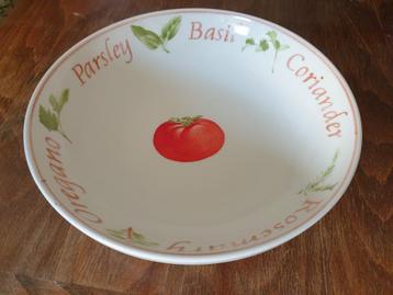 Saladeschaal beschikbaar voor biedingen
