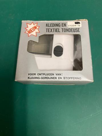 pluisenverwijderaar beschikbaar voor biedingen
