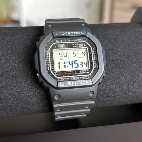 G-Shock DW-5000 screwback, Sieraden, Tassen en Uiterlijk, Horloges | Heren, Zo goed als nieuw, Overige merken, Staal, Ophalen of Verzenden